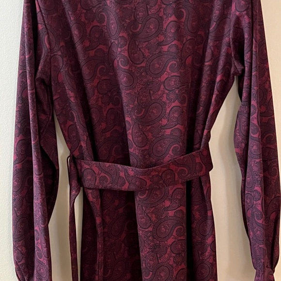 NWOT Burgundy Red Paisley Long Sleeve Dress by Icone Par Simons Size Large - Picture 8 of 10